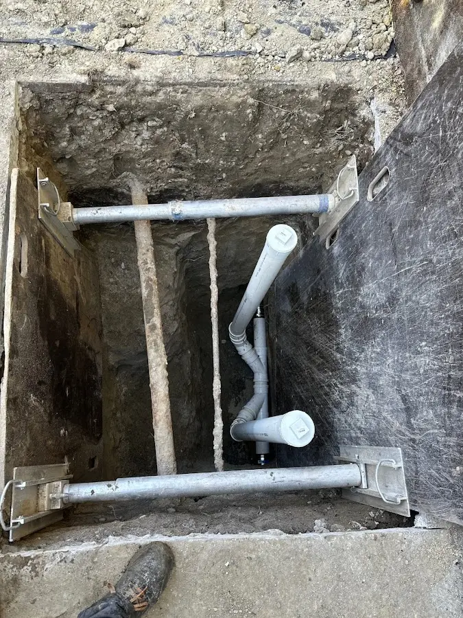 Experienced plumber completing Gas Line Repair work in Nashville